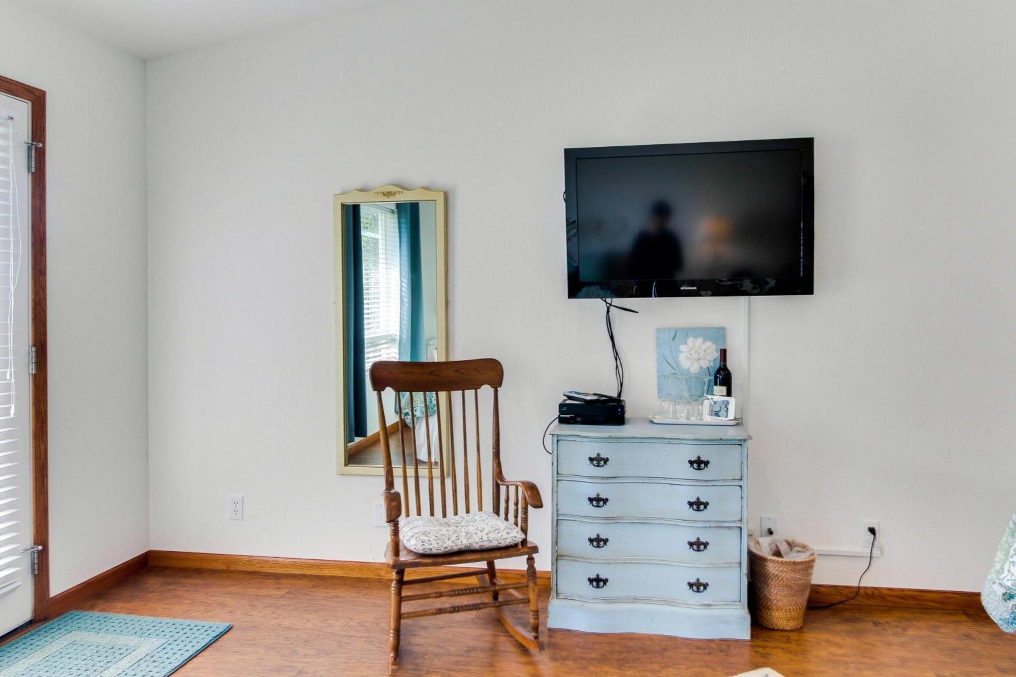 Ocean Cove Inn Yachats Buitenkant foto
