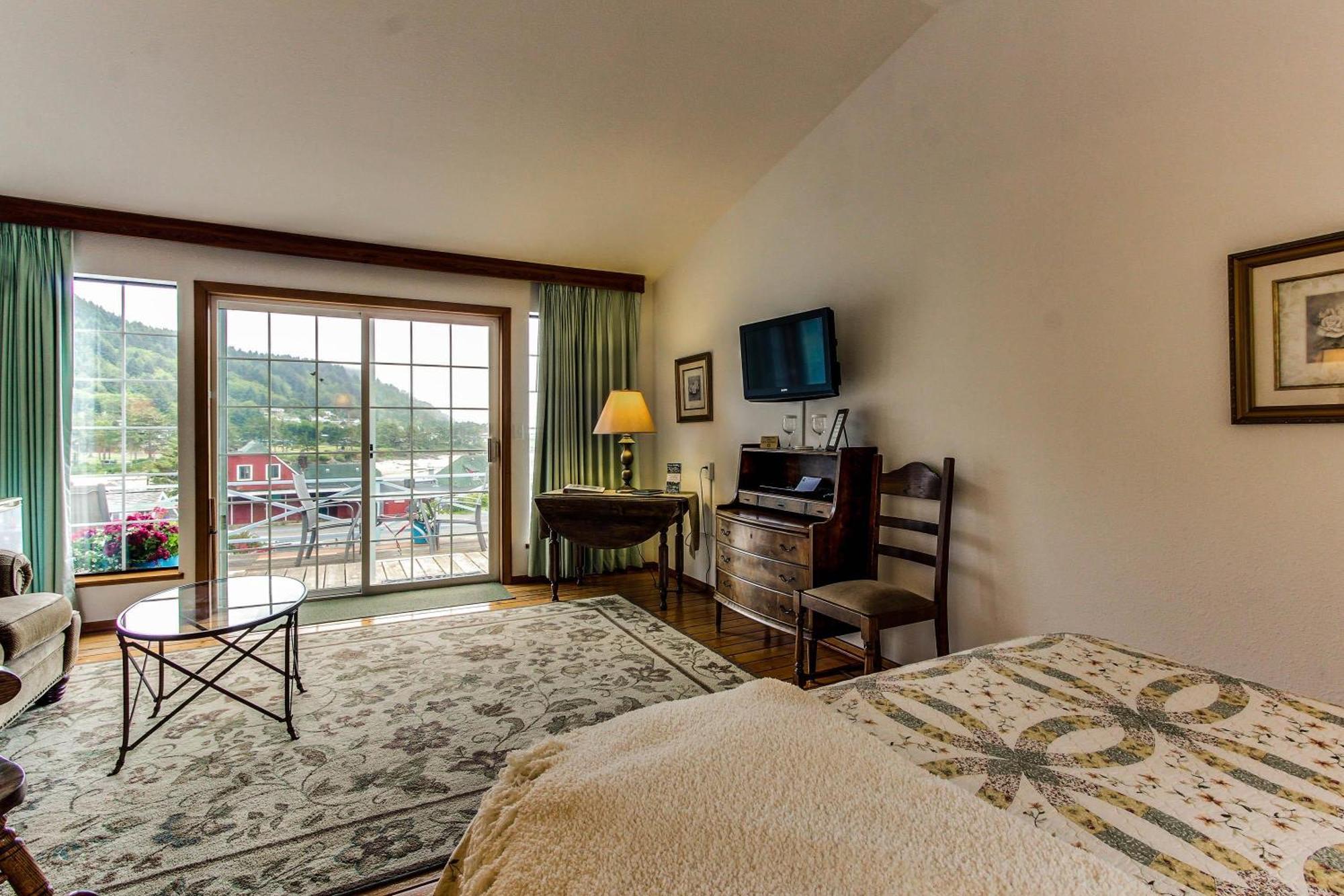 Ocean Cove Inn Yachats Buitenkant foto