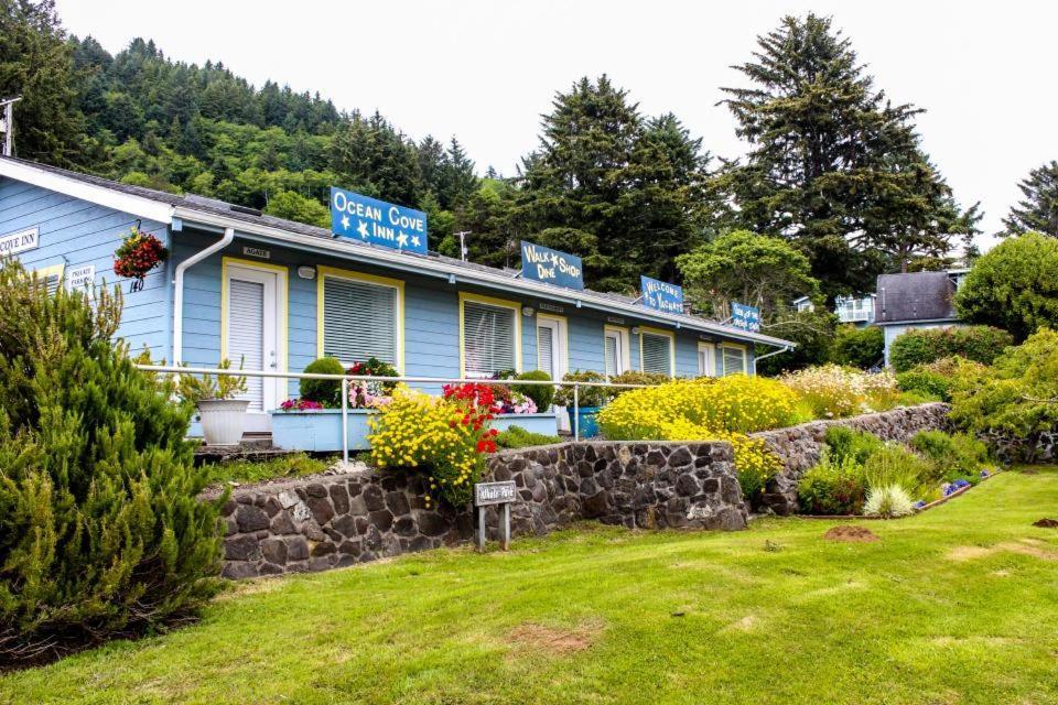 Ocean Cove Inn Yachats Buitenkant foto